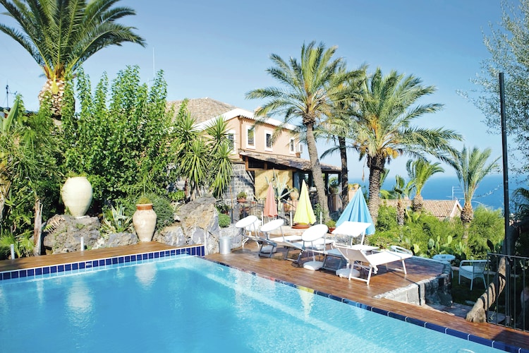 Borgo Ulisse Casa Del Corno Verde