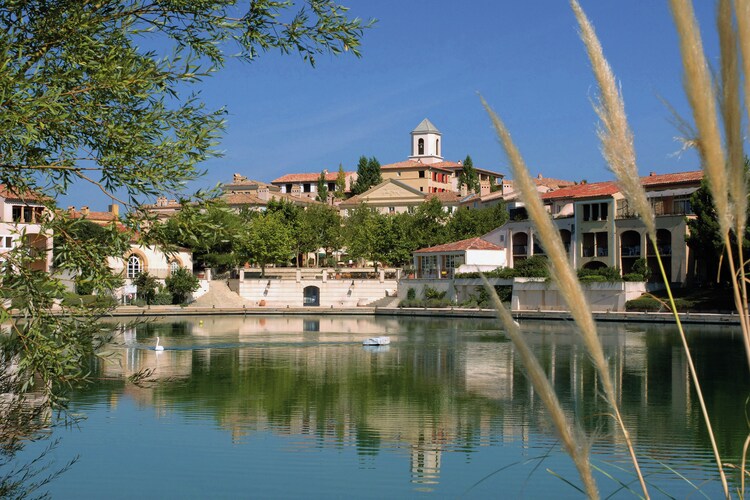 Pont Royal en Provence 11