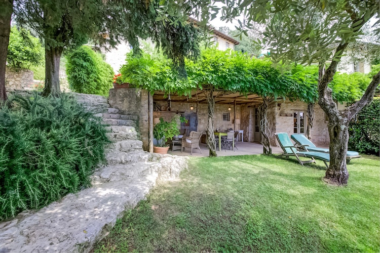 Borgo Gallinaio Glicine