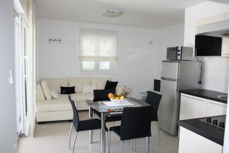 Appartement Kroatië, Dalmatie, Primosten Appartement HR-22202-07