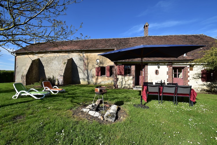 Maison de vacances  St Maurice sur Aveyron ferme