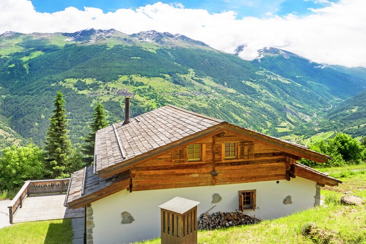 Chalet Zwitserland, Jura, Les Masses Chalet CH-1987-25