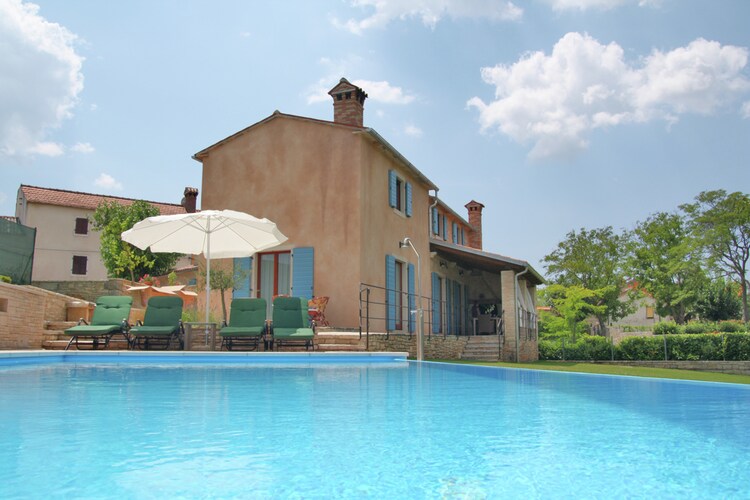Villa Jezenj in Central Istria