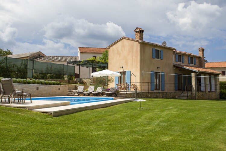 Villa Jezenj in Central Istria