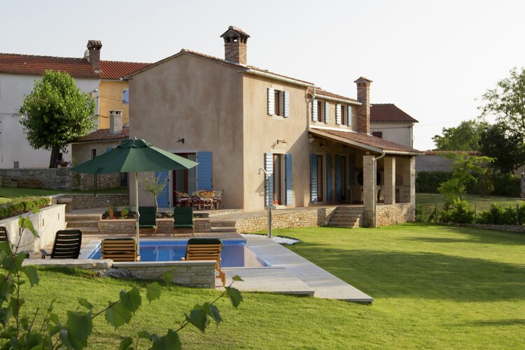 Villa Jezenj in Central Istria