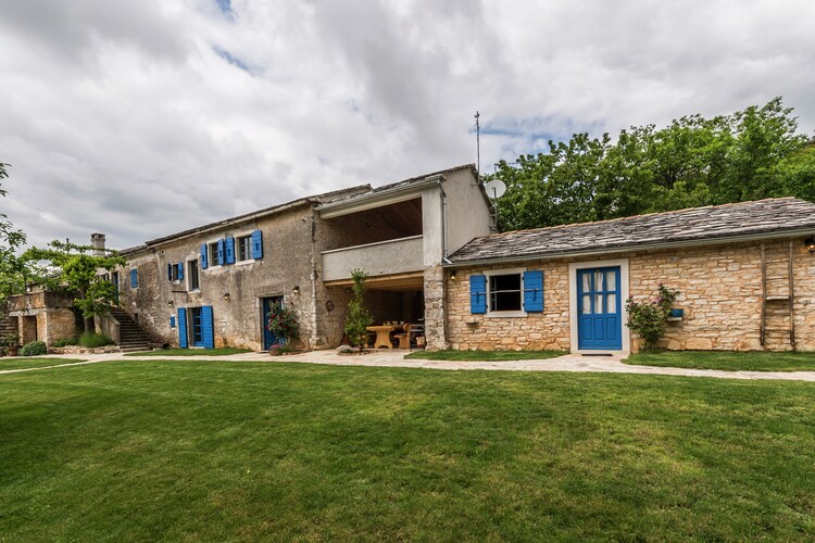 Villa M - Mate