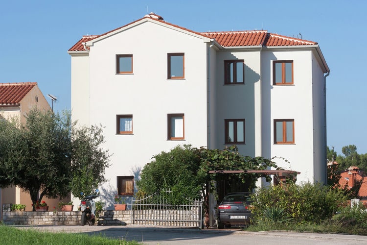 Apartment Beakovic II with Balcony and Sea View