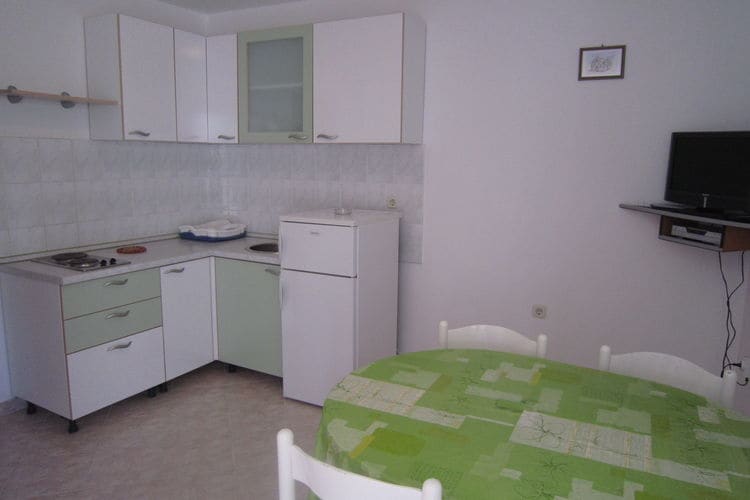Appartement Kroatië, eld, Pag Appartement HR-00001-86