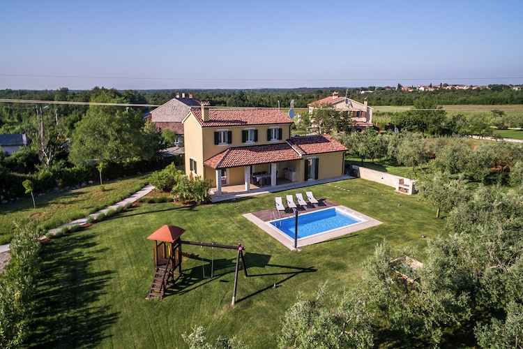 Villa Danelon With Pool And Olive Grove View
