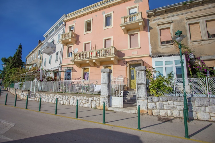 Apartment Viking Rovinj With A Sea View