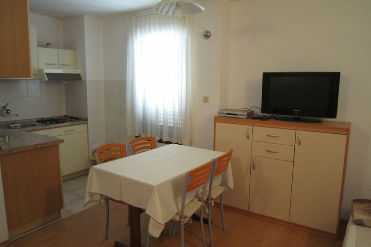 Apartman Ante 038-088