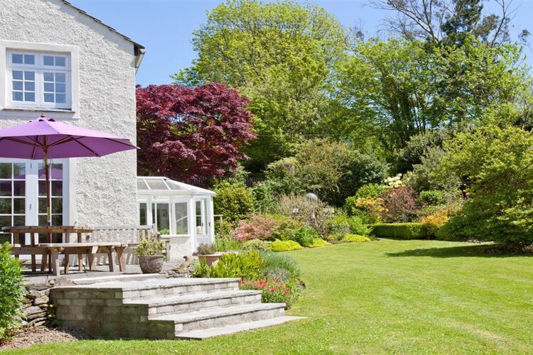 Vrijstaand vakantiehuis bij de Lerryn rivier met grote tuin
