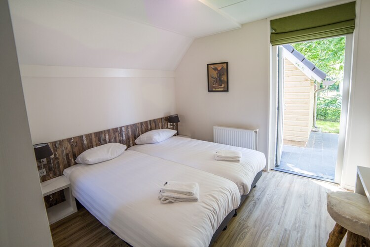 Villa Nederland, Limburg, Maastricht Villa NL-6216-07
