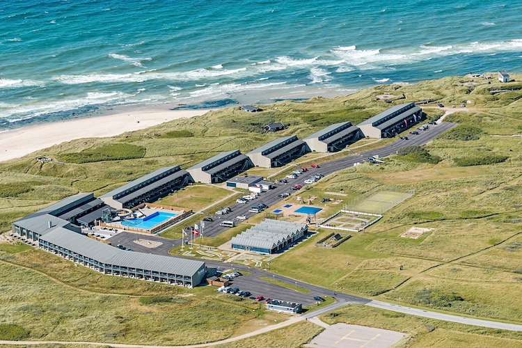 Hotel Room W/Linen,ground Floor
