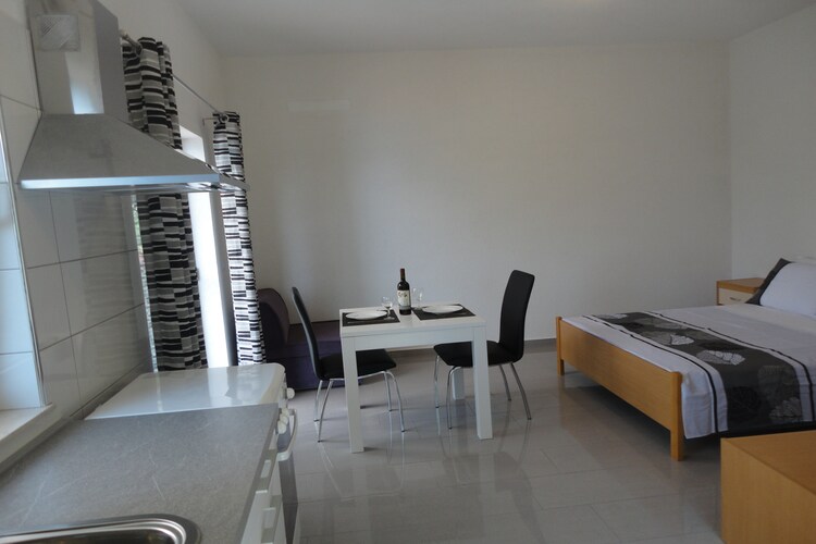 Studio Apartment Paradise 1