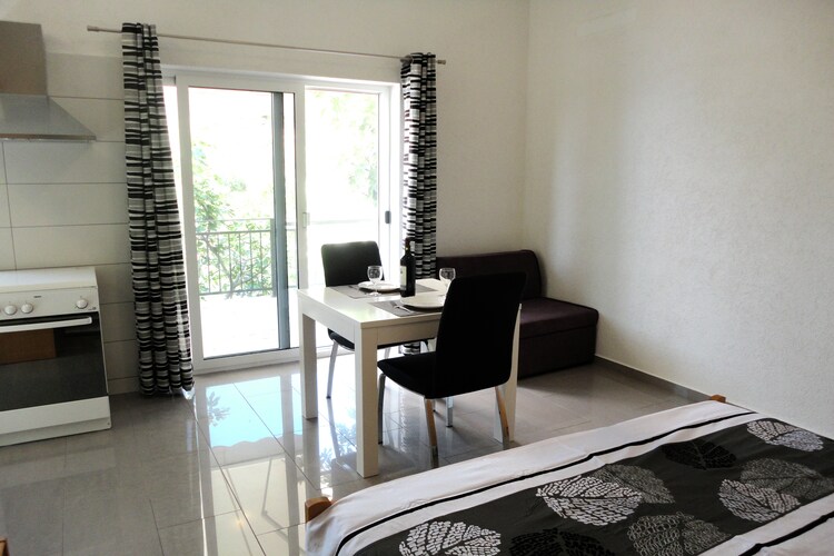 Studio Apartment Paradise 1