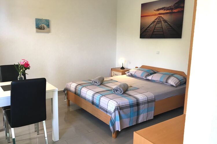 Vakantiehuizen Kroatie | Eld | Appartement te huur in Gdinj-Island-Hvar   met wifi 3 personen