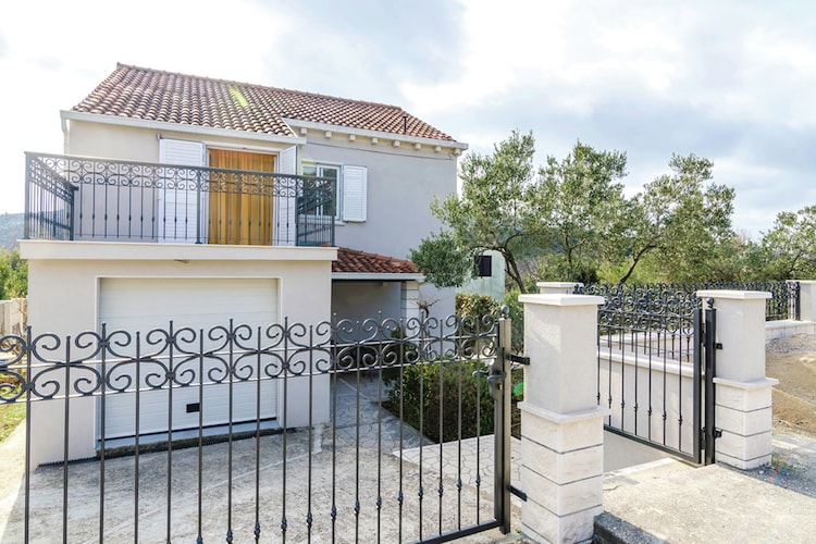 Detached Holiday House Doli