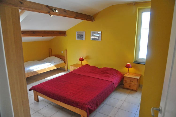 Chez Zabeth Côté yesrdin