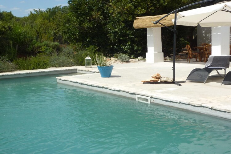 Vintage villa in Ostuni met een zwembad