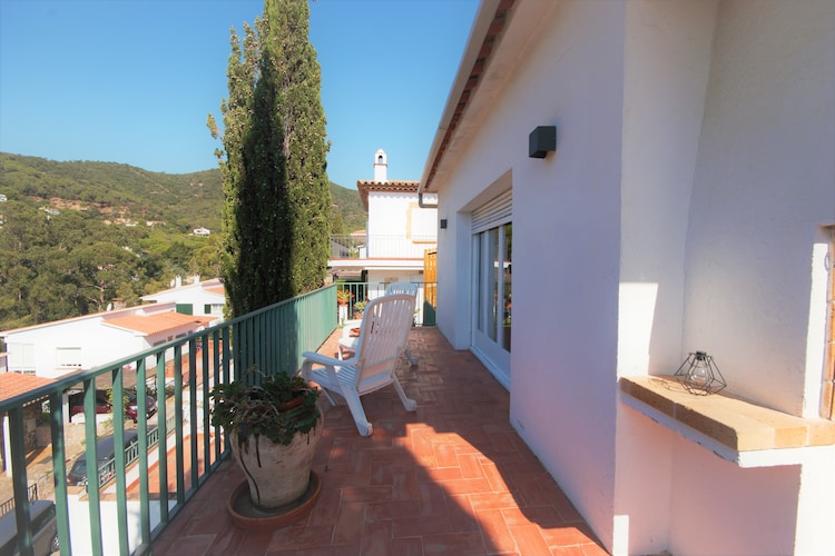 Vakantiehuizen Spanje | Costa-Brava | Vakantiehuis te huur in Santa-Cristina-dAro  aan zee met wifi 6 personen