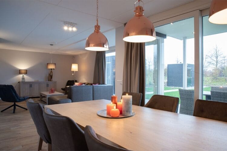 Moderne Villa am See in Colijnsplaat
