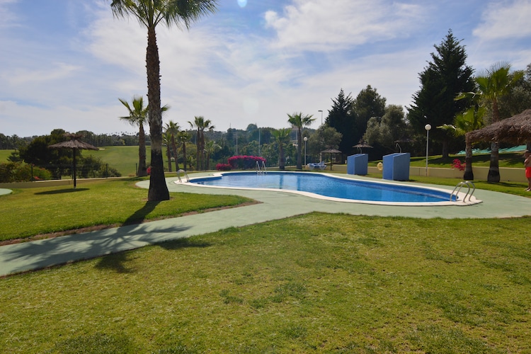 Modern Apartment in Orihuela met airconditioning
