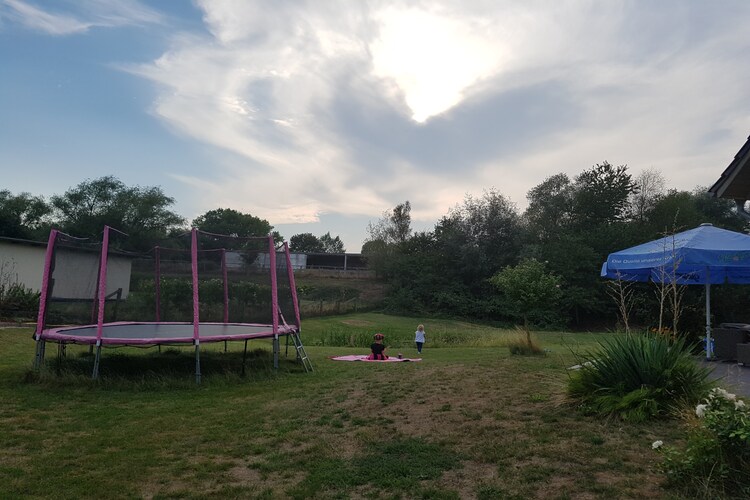 Exclusives Ferienhaus mit Kamin und Pool