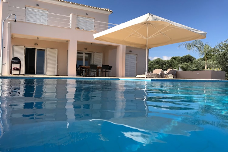 Vakantiehuizen Griekenland | Peloponnesos | Villa te huur in Kamaria met zwembad  met wifi 6 personen