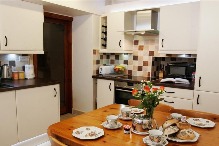 Holly Tree Cottage