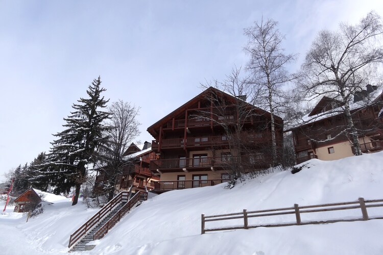 Apartment aan de piste in enorm skidomein Grandes Rousses