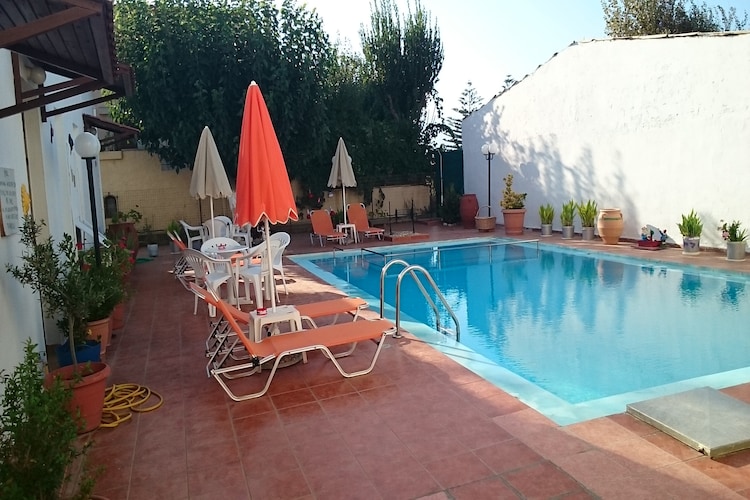 Studio In Iliaktida Apartments