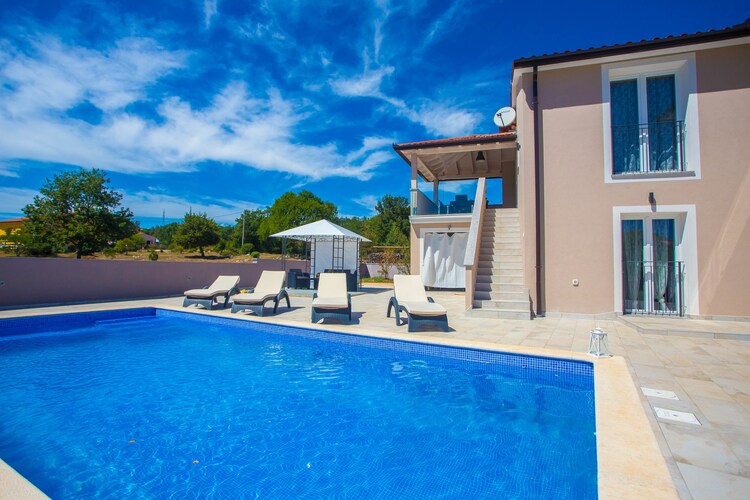 Villa Franka with Pool near Labin\n