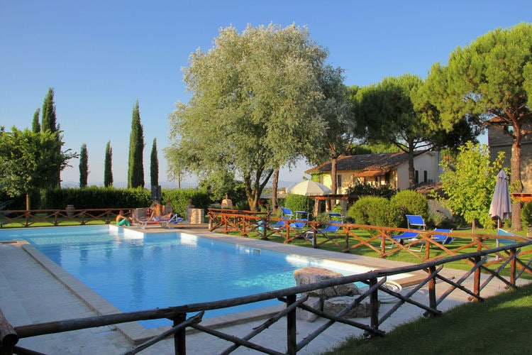 Vakantiehuizen Italie | Umbrie | Boerderij te huur in Marsciano met zwembad  met wifi 4 personen