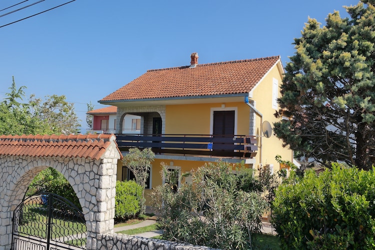 Studio Apartment Holek