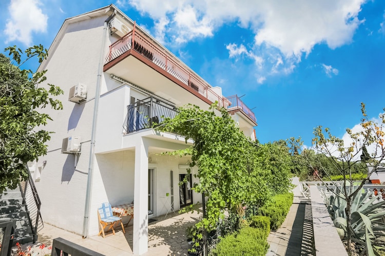 Studio Apartment yessminka A2