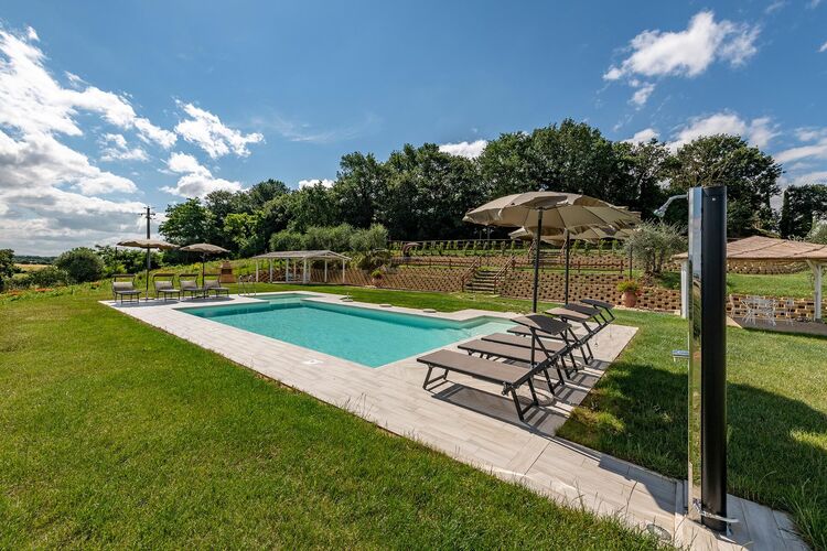 Villa provinciale à Cortona (en Toscane), avec piscine
