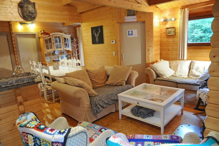 Gezellig chalet in Barvaux-sur-Ourthe met sauna en bubbelbad