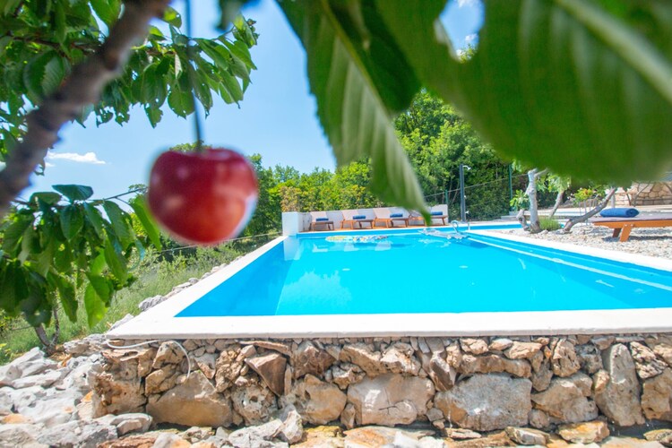 Villa Gardens