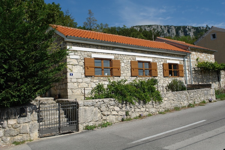 Vrijstaand vakantiehuis in Kribalj Kvarner met privézwembad