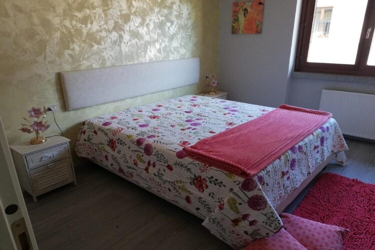 Alex Home 2