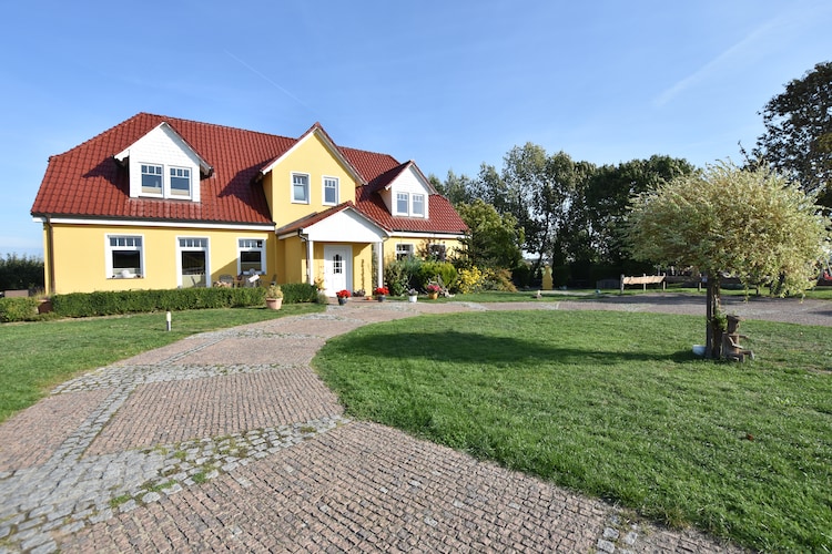 Ferienhof Am Leuchtturm Nr 5 Und 6 Mit Meerblick