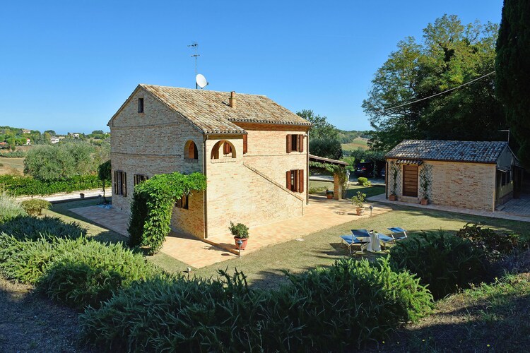 Villa Montecosaro