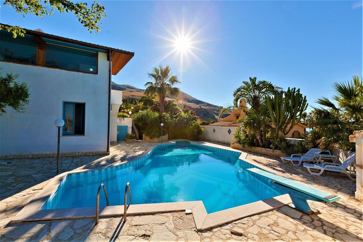 Vakantiehuizen Italie | Sicilia | Vakantiehuis te huur in Bonagia-Trapani met zwembad  met wifi 14 personen