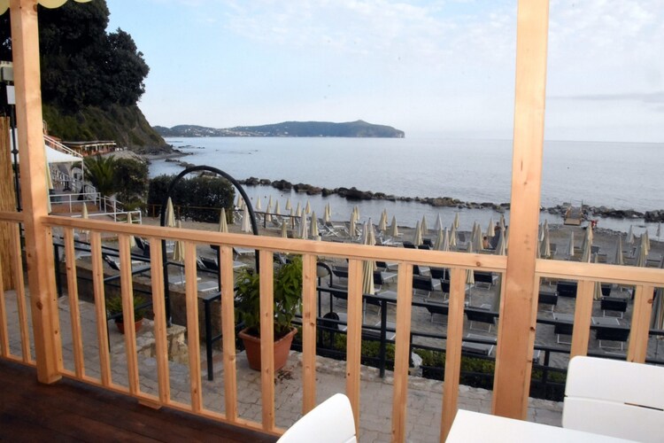 Resort Baia Del Silenzio 5