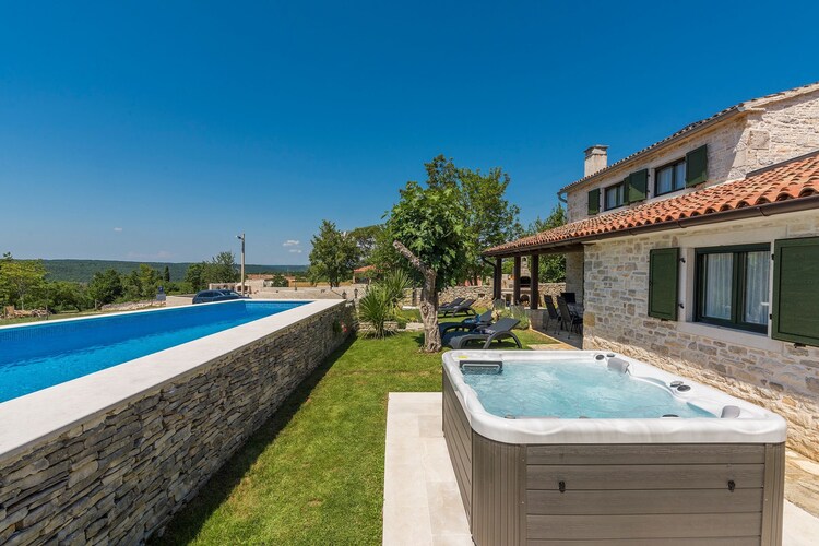 Villa Ana Rita with Bubbelbad and private Garden