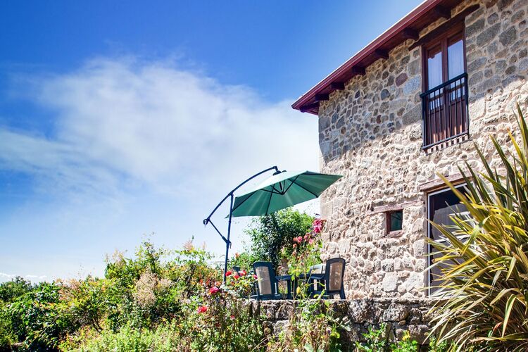 Vakantiehuizen Spanje | Het-Groene-Spanje | Vakantiehuis te huur in San-Vicente-de-Castillon-Panton-Lugo   met wifi 9 personen