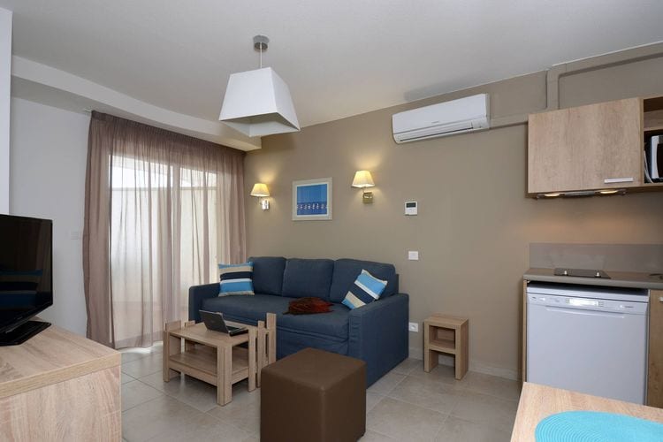 Vakantiehuizen Frankrijk | Languedoc-roussillon | Appartement te huur in Le-Barcares met zwembad  met wifi 4 personen