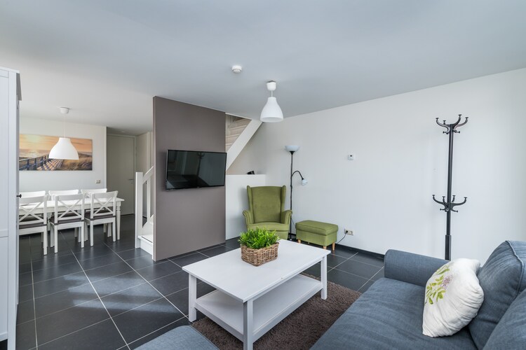 Apartment West