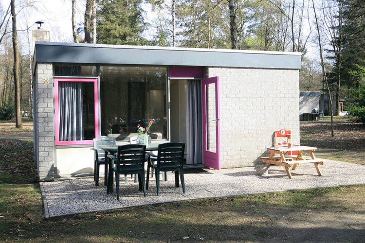 Vakantiehuizen Nederland | Gelderland | Bungalow te huur in Epe met zwembad  met wifi 4 personen